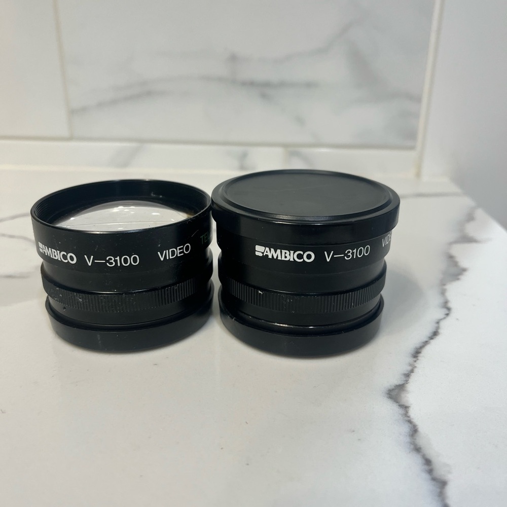 Ambico Japan V-3300 Telephoto 1.5x&Video V-3100 Wide Angle 0.5Case.1 Lid missing